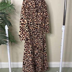 Ashley & Sage Leopard Print Shirt Dress Women’s Small Button Front Midi Flowy